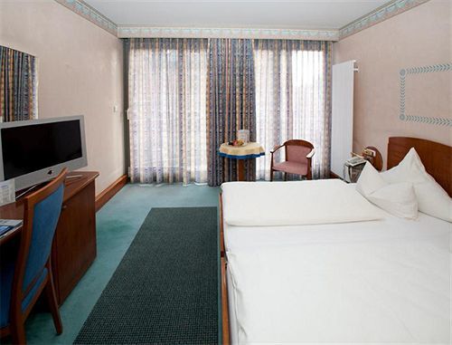 Hotel Am Blauen Wunder - Privathotel